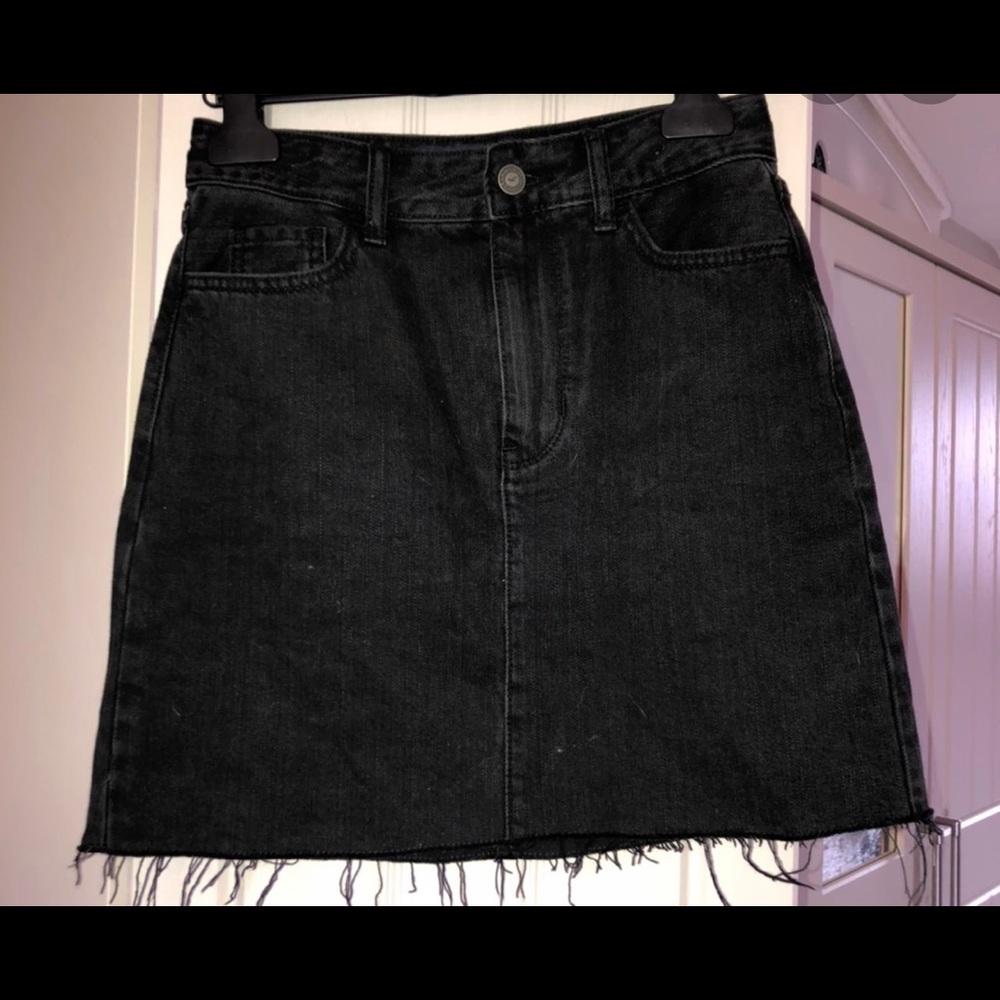 Ultra High Rise Hollister Skirt
